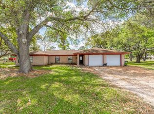 15838 Phend Rd, Hamshire, TX 77622