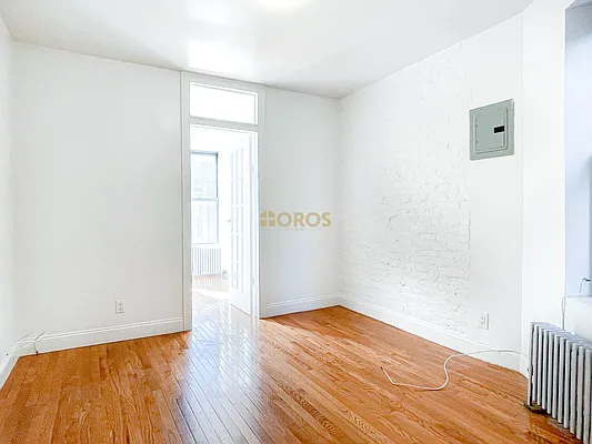 Rented by City Connections Realty | media 15