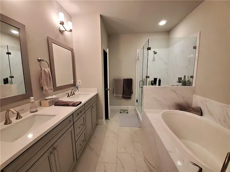 4009 Vickery Gln — Photo 15