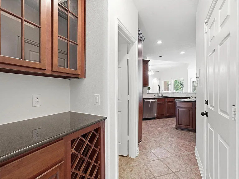 58 N Scribewood Cir — Photo 12