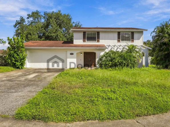 4901 Dewey Rose Ct, Tampa, FL 33624