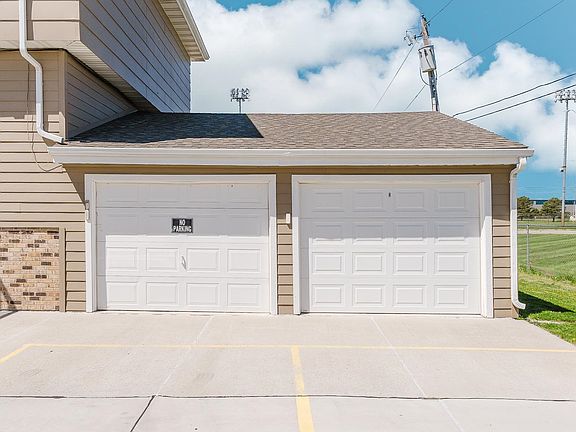 4th image of 100-103 Goldstrike Apt Norfolk NE