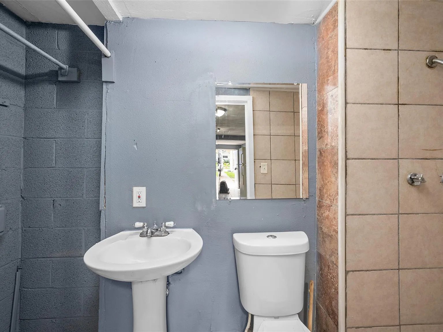 1 bed, 1.0 bath, 600 sqft, $750 — Photo 3