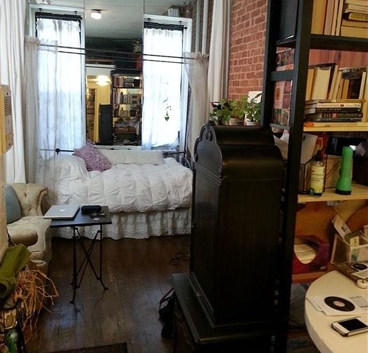 1st image of 333 E 85th St APT 1A