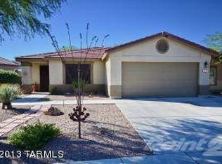8197 N Iron Ridge Dr, Tucson, AZ 85743