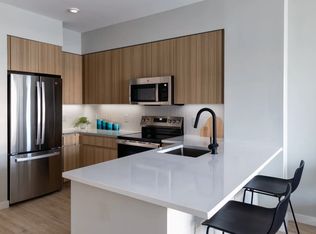 84 Freeman St #2-01, Newark, NJ 07105