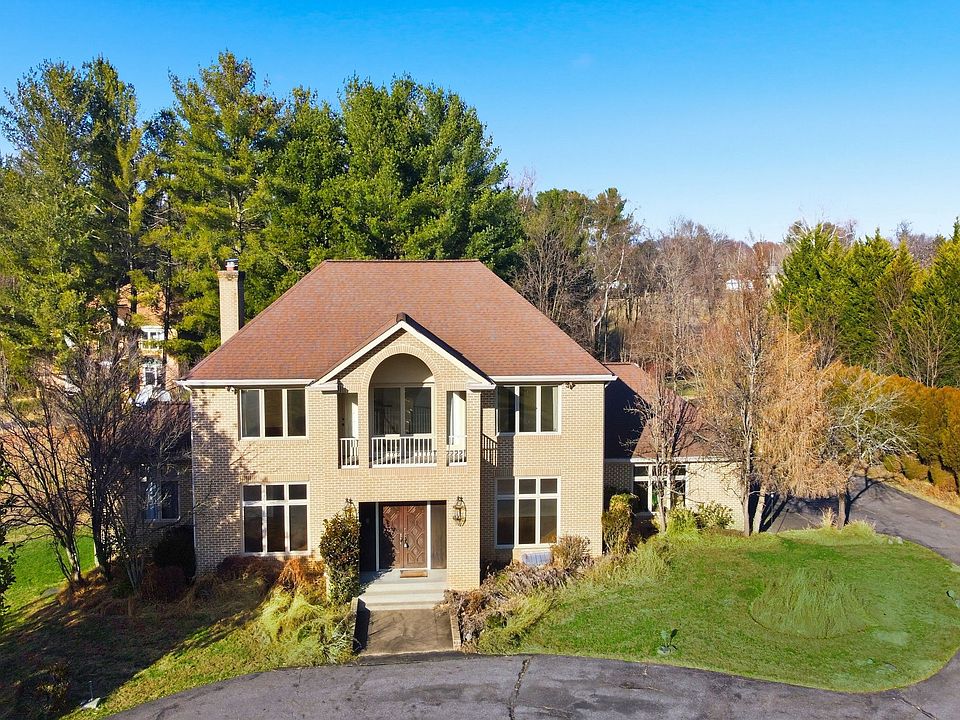 1st image of 13113 Brushwood Way