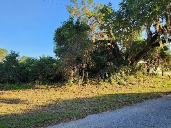 Jabara Cir, Labelle, FL 33935