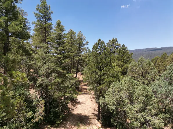 30 Haven Dr, Cedar Crest, NM 87008