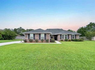 226 Meadow Run Loop, Foley, AL 36535