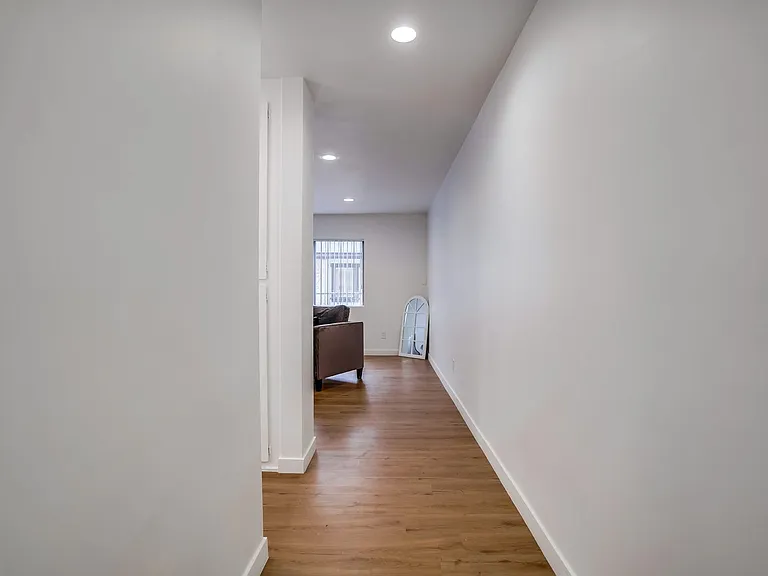 14227 Gilmore St — Photo 31
