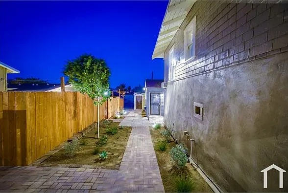2483 J St — Photo 7