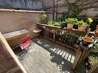 148 Orchard St #1A, New York, NY 10002