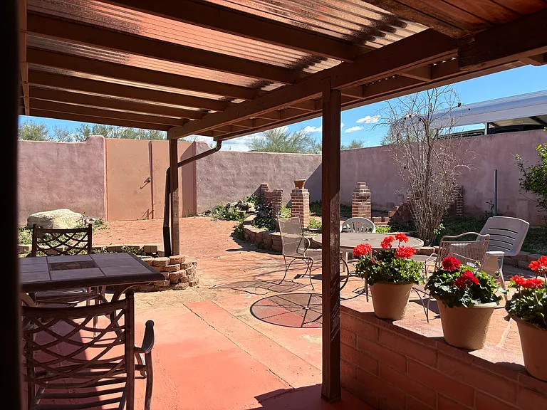 E 2nd Pl — Photo 86