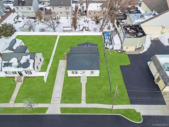 2nd image of 189 Ontario Avenue