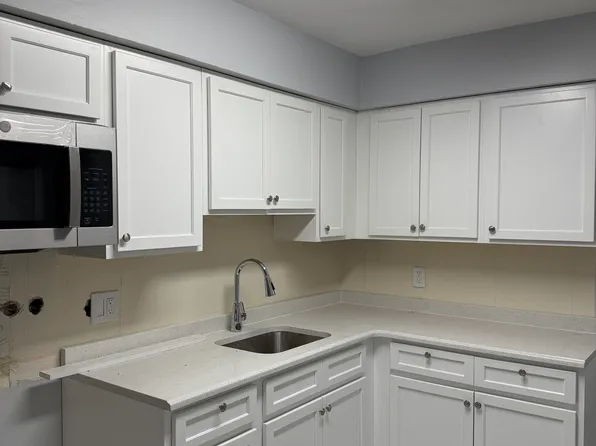 231 W Sumner Ave Unit 84, Roselle Park, NJ 07204