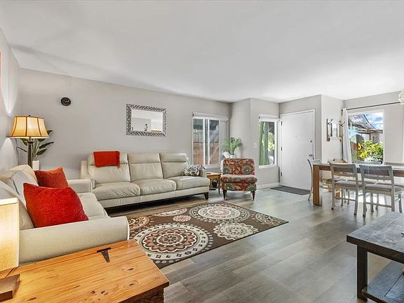 3rd image of 5263 Mount Alifan Dr