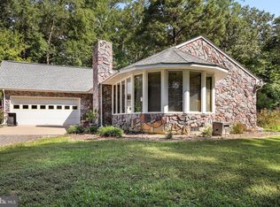 10421 Tetotum Rd, King George, VA 22485