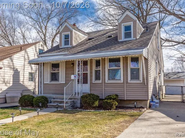 1523 Etowah Ave, Royal Oak, MI 48067