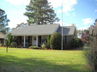 308 Cowan St, Washington, NC 27889