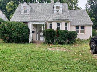 328 E Kellar Ln, Decatur, IL 62526