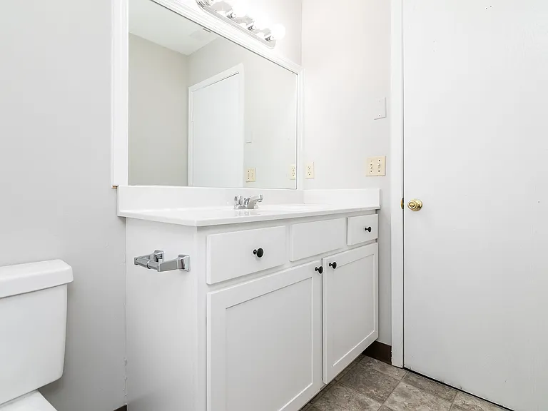 1104 Hillcrest Ave — Photo 16