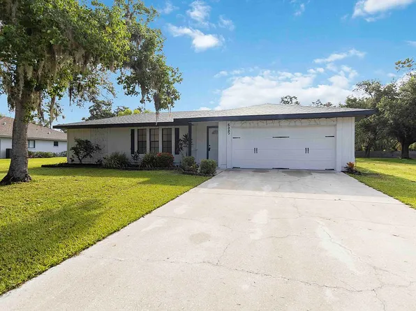 6337 99th St E, Bradenton, FL 34202