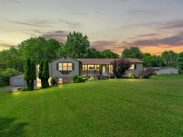 1587 Sykes Street Ext, Du Bois, PA 15801