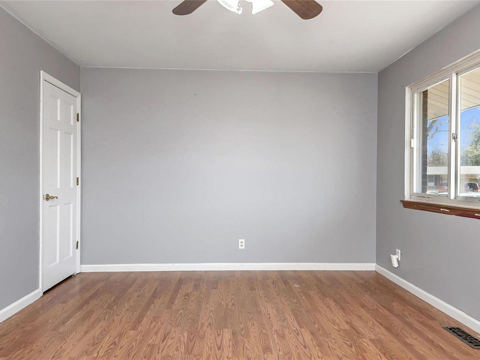 7359 Caione Ct, Hazelwood, MO 63042 Zillow