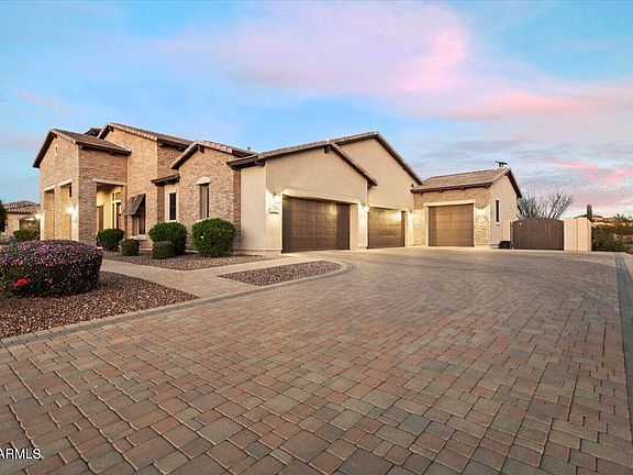 5th image of 2225 N 83RD Circle