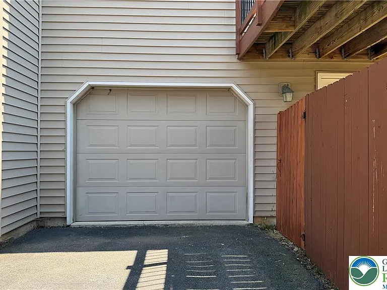 1334 Easton Rd — Photo 32