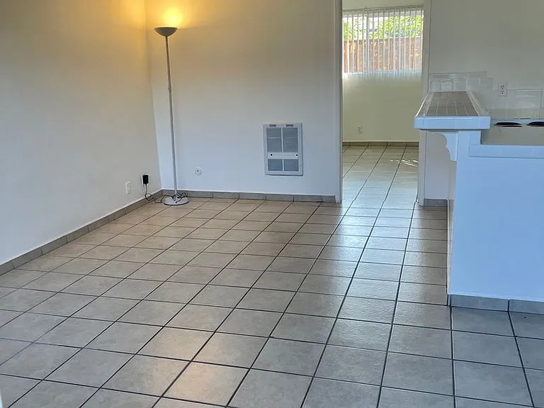 12126-12128 E Ferris Rd — Photo 3