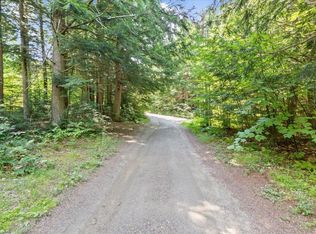 51 Jeans Way, Stowe, VT 05672