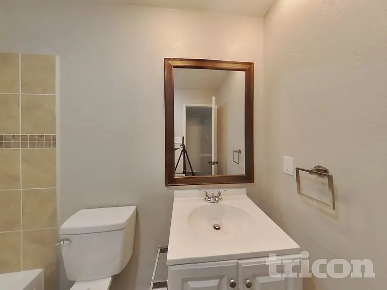 414 Hemlock Dr — Photo 13