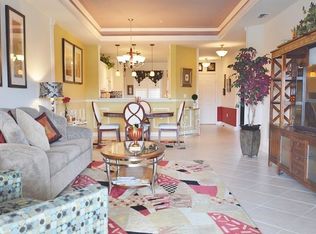 7818 Great Heron Way APT 303, Naples, FL 34104
