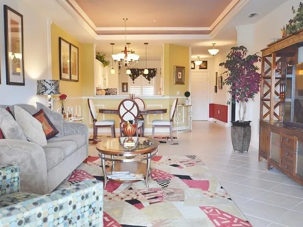 7818 Great Heron Way, Naples, FL