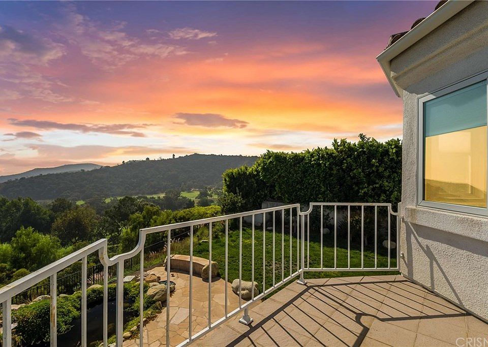 1st image of 2096 Sunrise Hill Dr