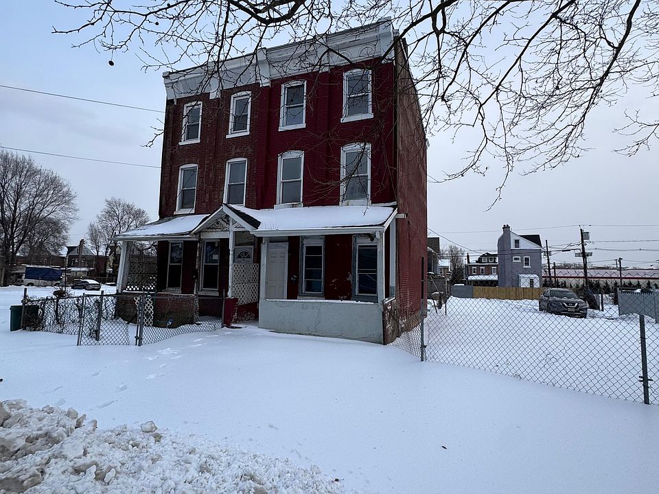 1st image of 219 Walnut Ave