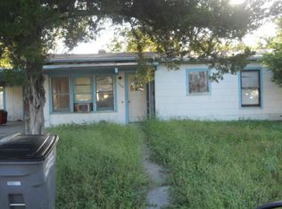 3304 Cedar St, Victoria, TX 77901