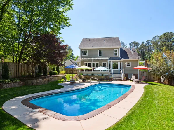 300 Foley Dr, Garner, NC 27529