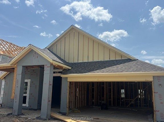 3rd image of 6312 Promenade Dr