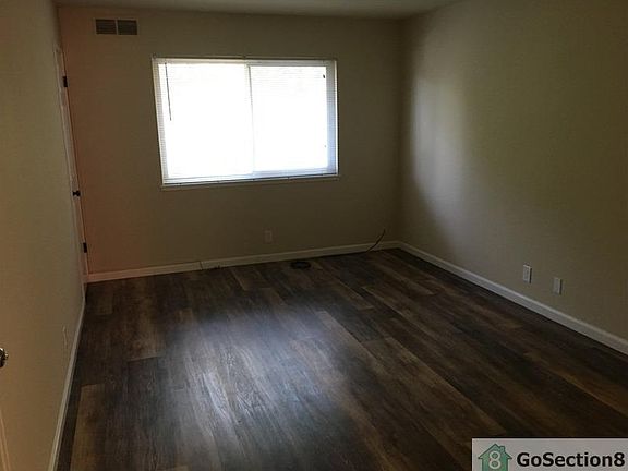 4th image of 3645 Dimond Ave APT 8
