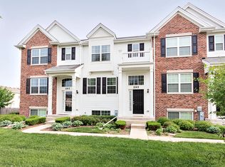 595 Treble Ln, Volo, IL 60073