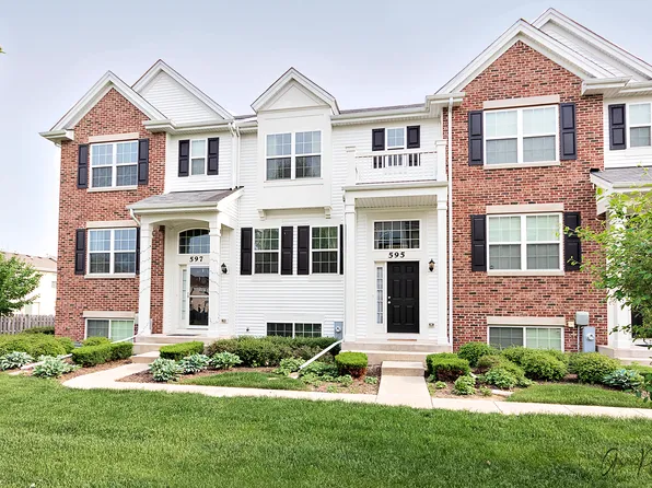 595 Treble Ln, Volo, IL 60073