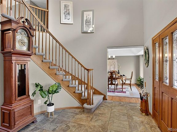 4th image of 3231 Arbutus Street