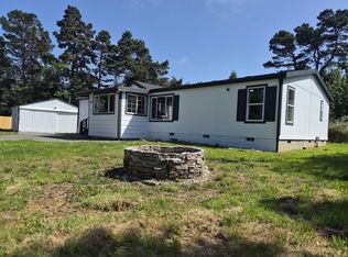 330 Alpine St, Crescent City, CA 95531