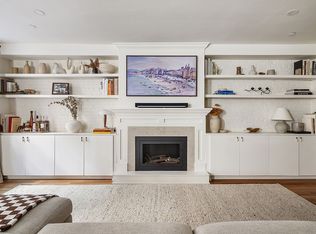 273 Water St APT 3R, New york, NY 10038