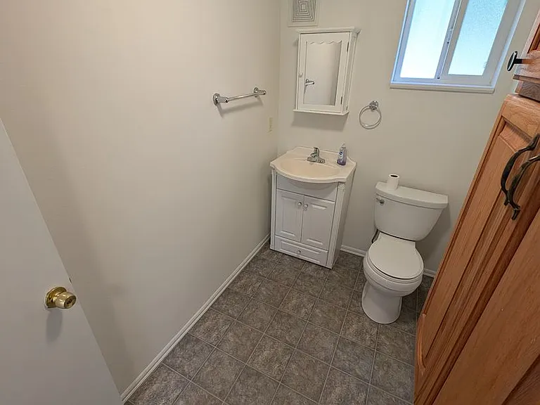 1580 Saddle Club Rd SE — Photo 17