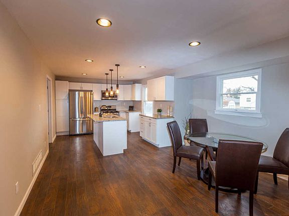 5th image of 3430 Simmons Dr
