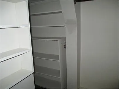 203 S Cravens St #1 — Photo 9